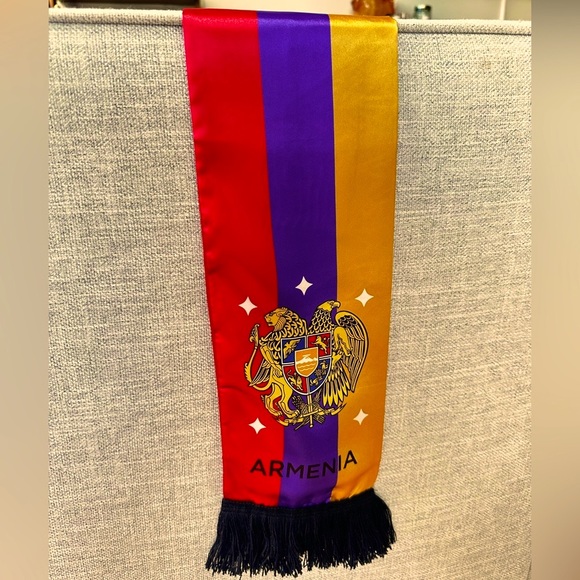 Armenian Soccer Scarf - New WRAPPED with Tags / Armenia Football Stole - Picture 5 of 17